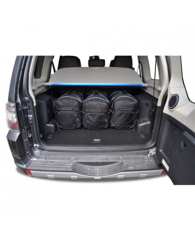 KJUST sada autotašiek do kufra - MITSUBISHI PAJERO 5 IV 2006-2017 5PCS