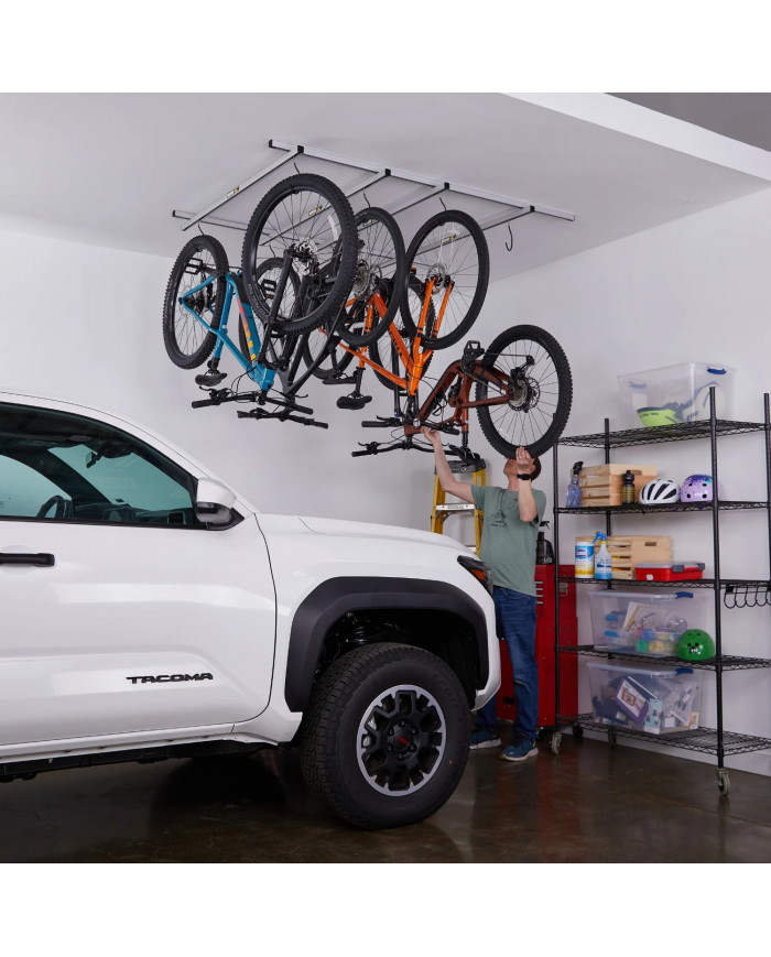 Saris CYCLE GLIDE 4 držiak bicyklov