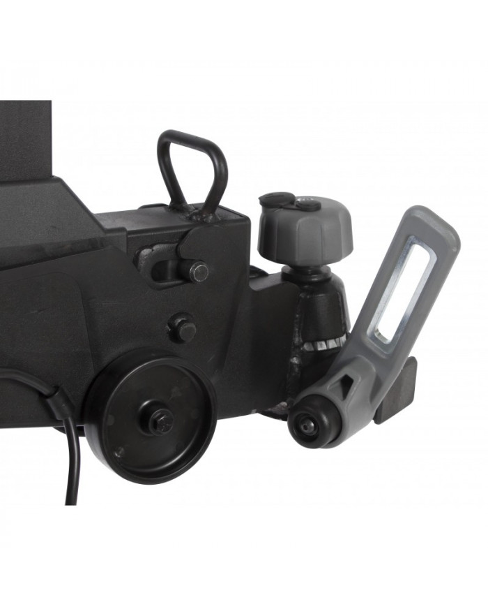 BuzzRack E-SCORPION 1 nosič na ťažné zariadenie