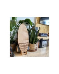 Balance board stand with roller