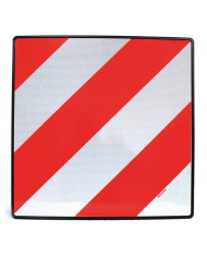 Adapter for reflective board for TowBox EVO