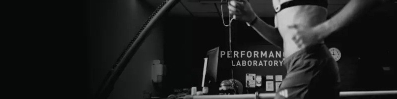 IZOTONICKÉ ŠPORTOVÉ NÁPOJE